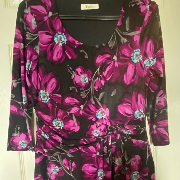 Dress - Picture 4 of 4